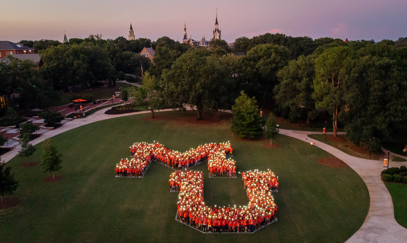 Students in MU Formation